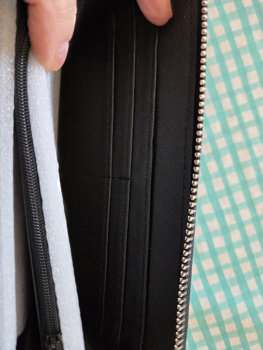 Checkered Wallet - Picture 3 of 7